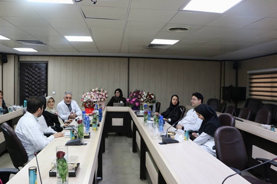 دفاع دانش آموخته بین الملل 